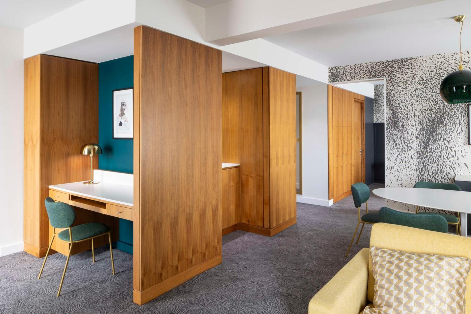 מלון לידס Doubletree By Hilton Leeds מראה חיצוני תמונה