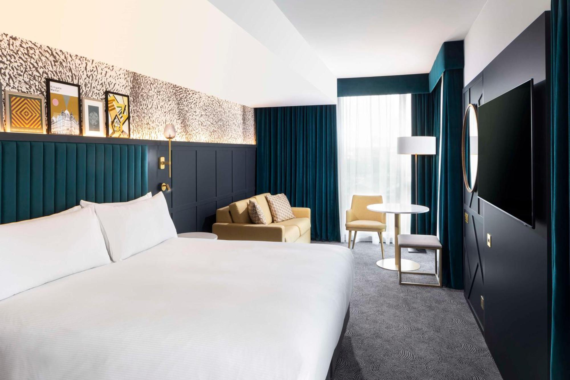 מלון לידס Doubletree By Hilton Leeds מראה חיצוני תמונה