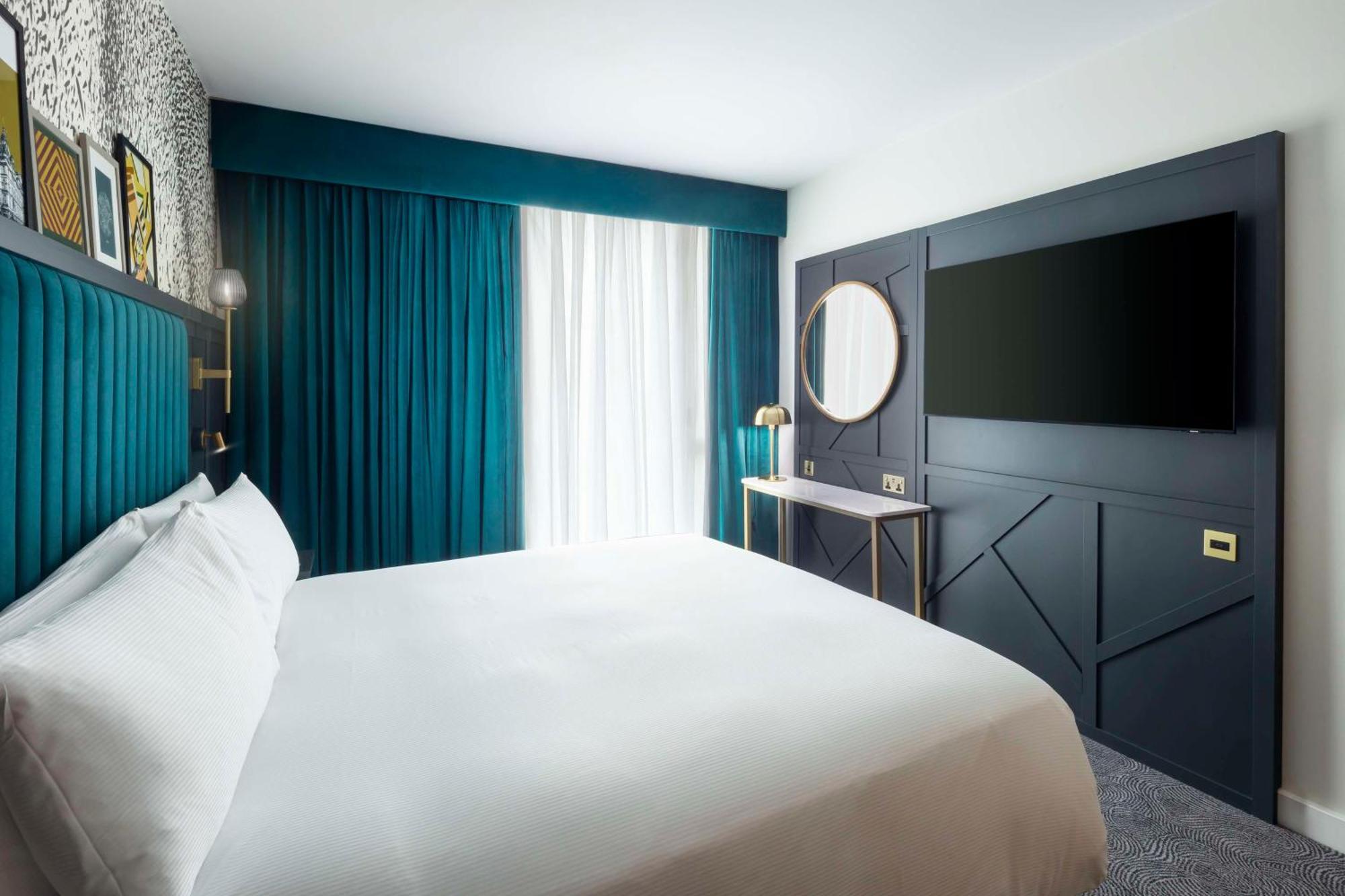 מלון לידס Doubletree By Hilton Leeds מראה חיצוני תמונה
