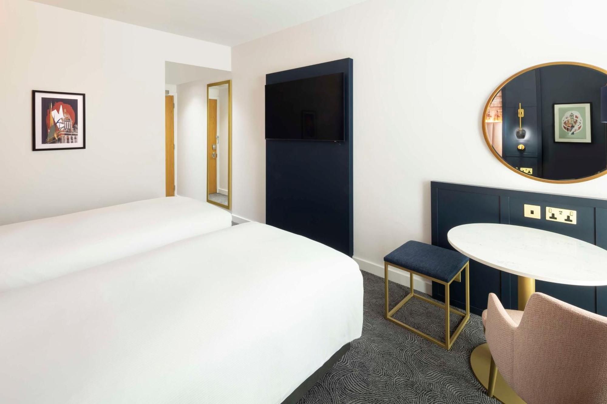מלון לידס Doubletree By Hilton Leeds מראה חיצוני תמונה